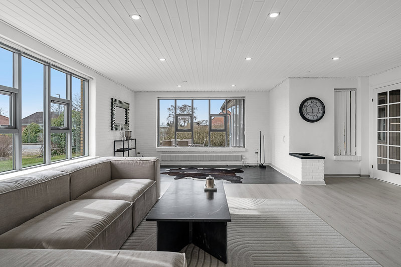 Property image number 6