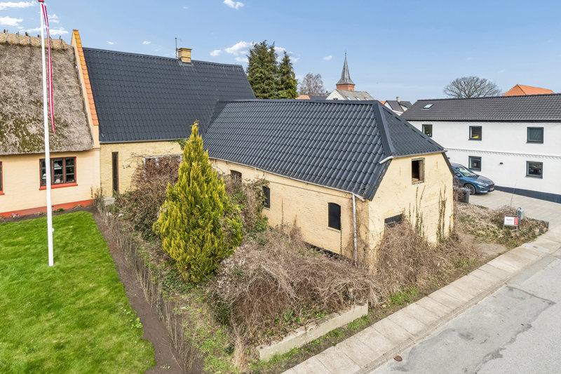 Property image number 2