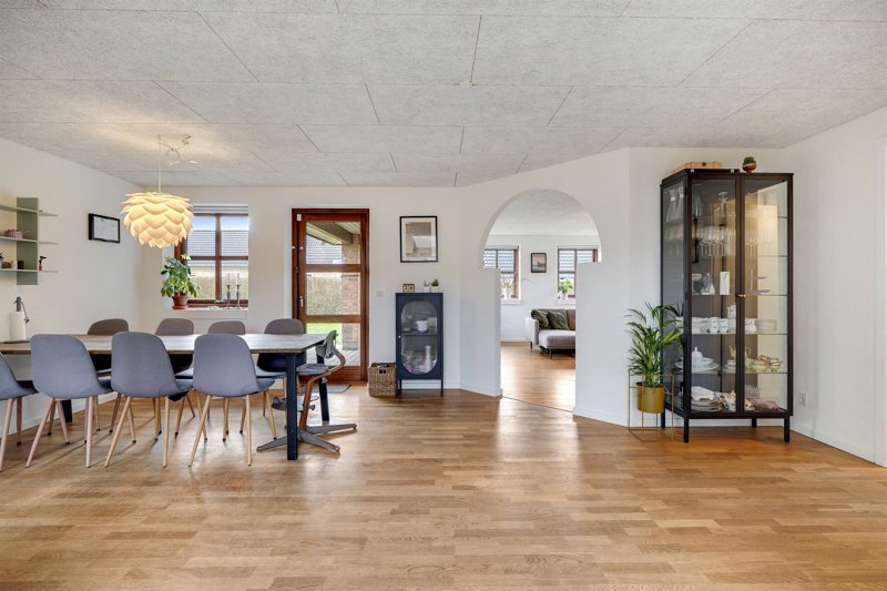 Property image number 3