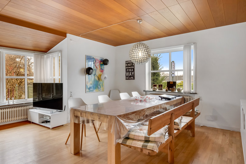 Property image number 2