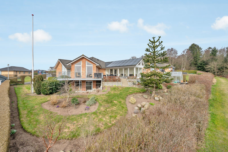 Property image number 1