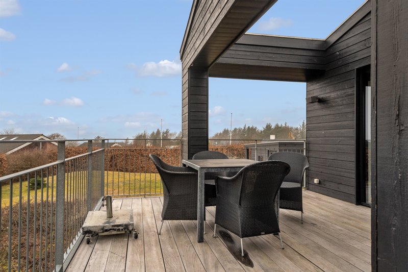 Property image number 8