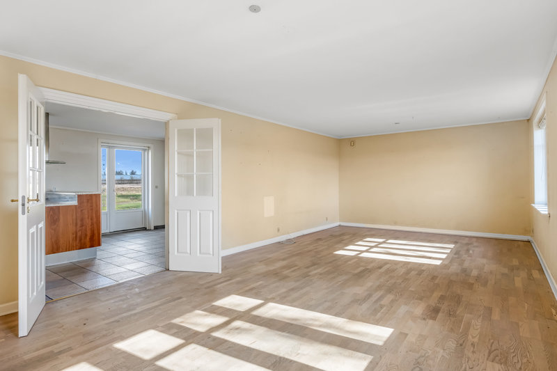 Property image number 8