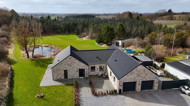 Property image number 1