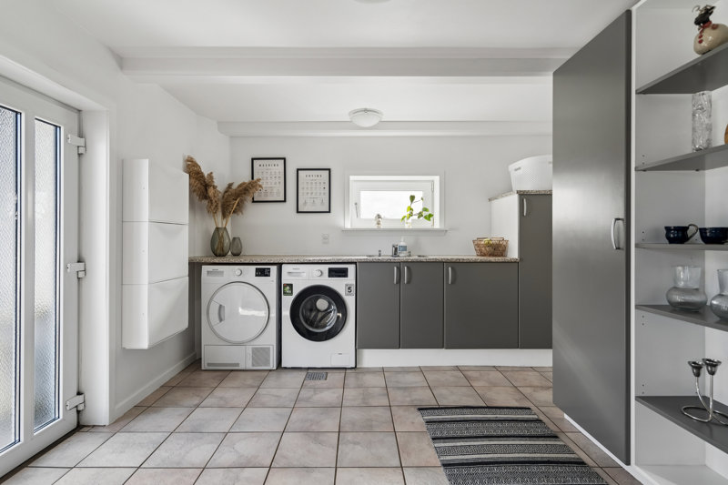 Property image number 8