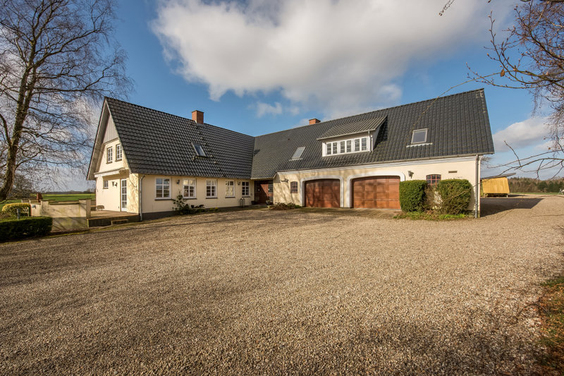 Property image number 1