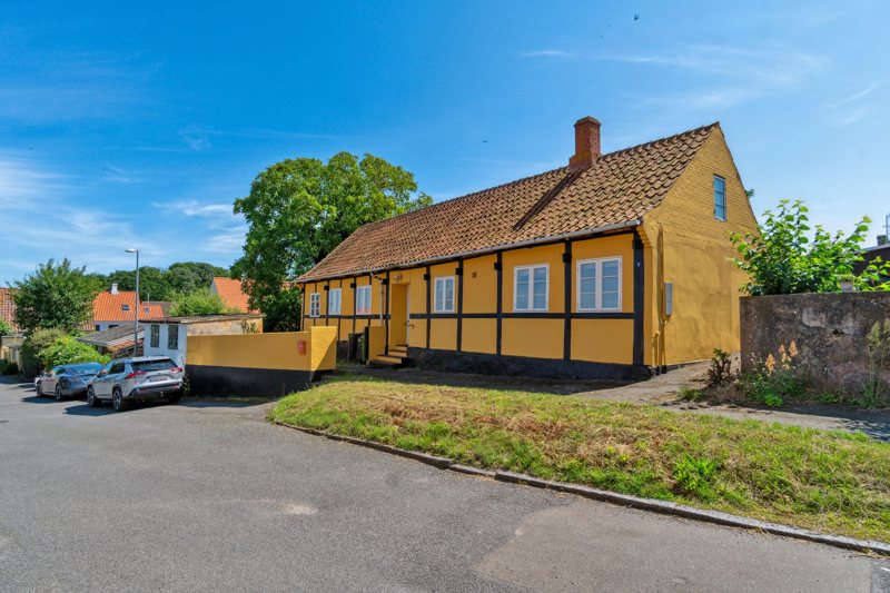 Property image number 2