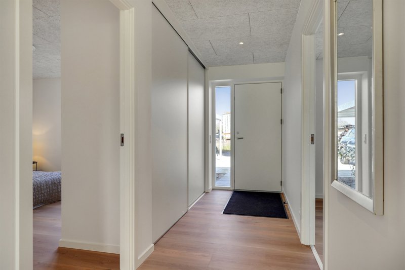 Property image number 3