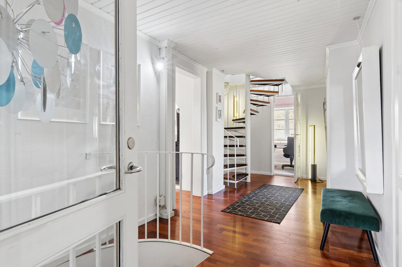 Property image number 2