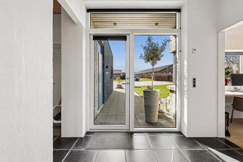 Property image number 3