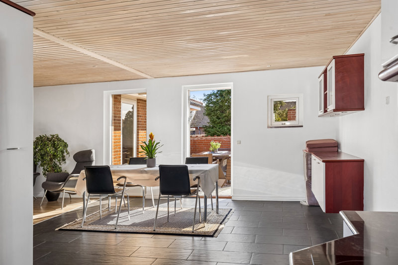 Property image number 3