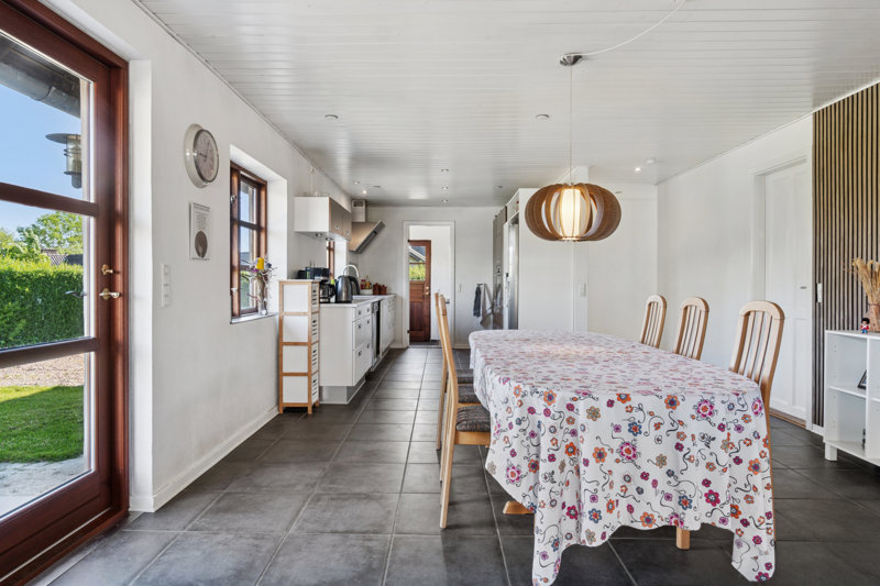 Property image number 6