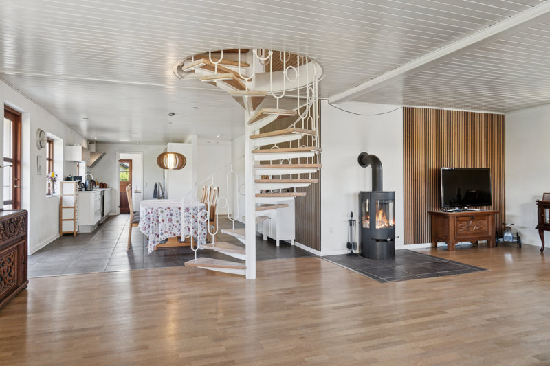 Property image number 8