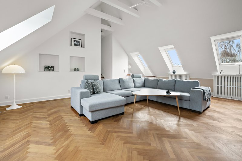 toggle-gallery-image
