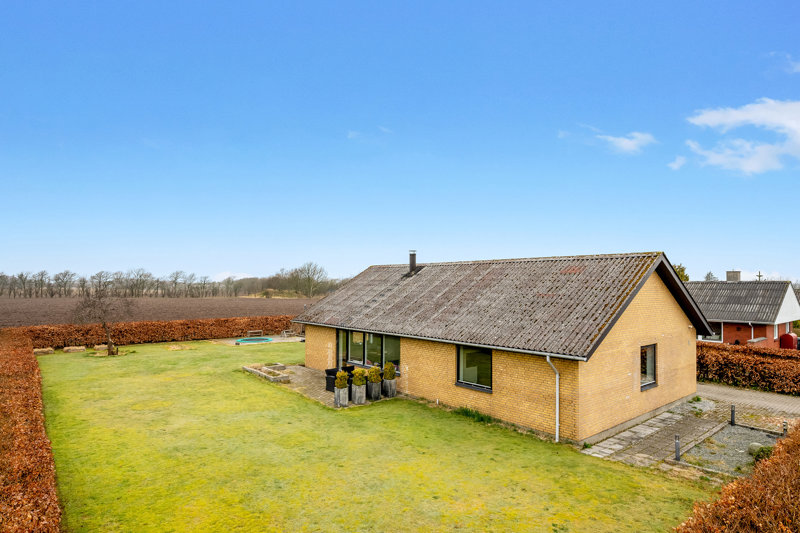 Property image number 2