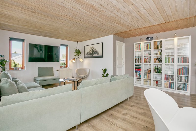 Property image number 3