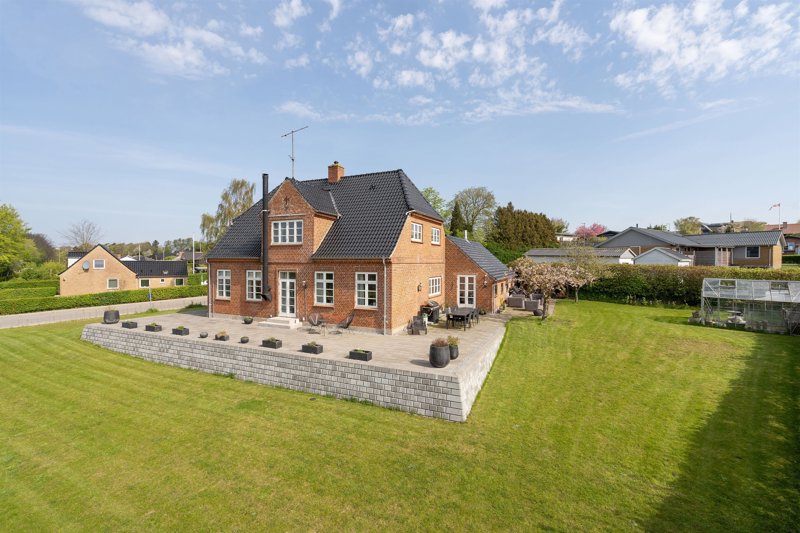 Property image number 1