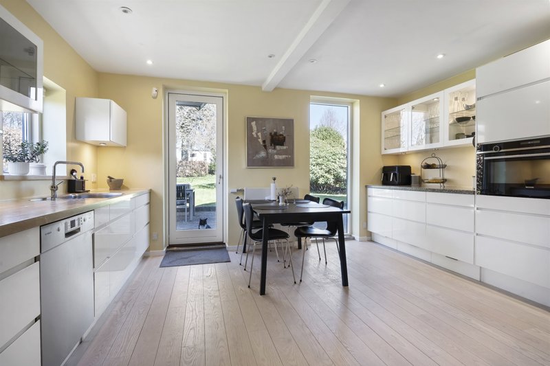 Property image number 8