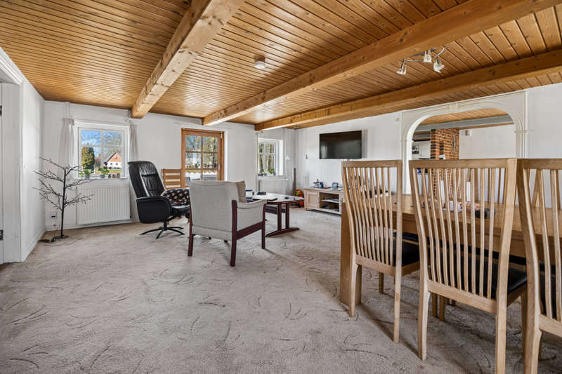 Property image number 6