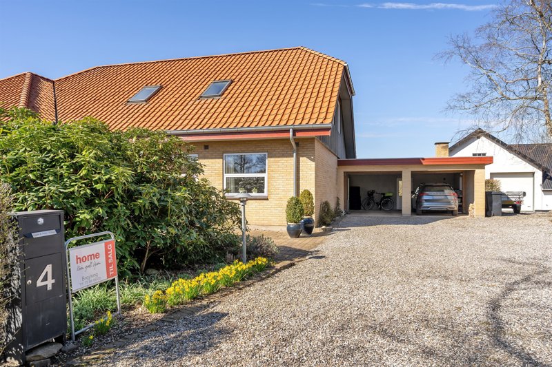 Property image number 2