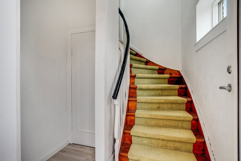 Property image number 6
