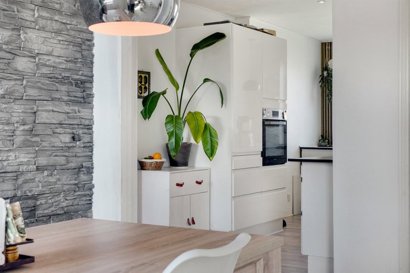toggle-gallery-image