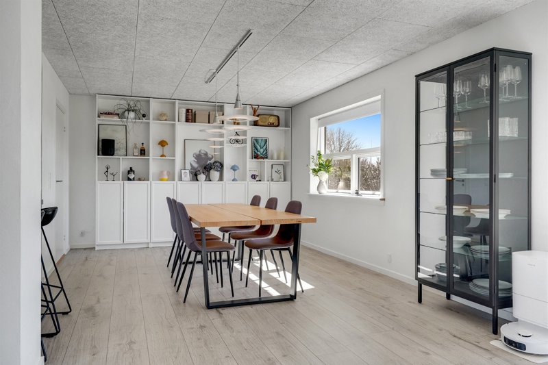 Property image number 2