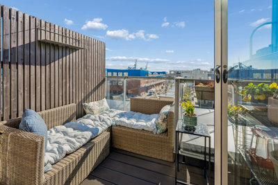 To etager og tagterrasser midt i Nordhavn