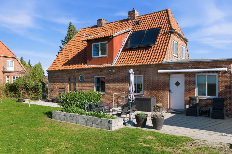 Property image number 2
