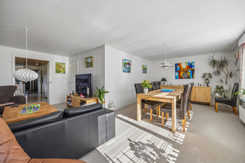 Property image number 8
