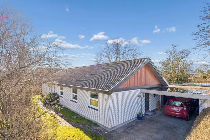 Property image number 1