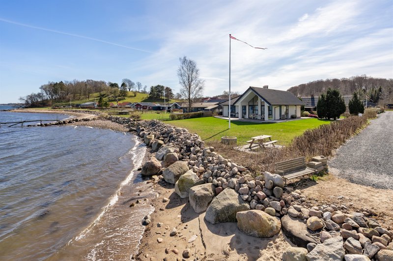Property image number 2