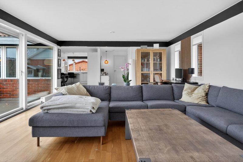 Property image number 8