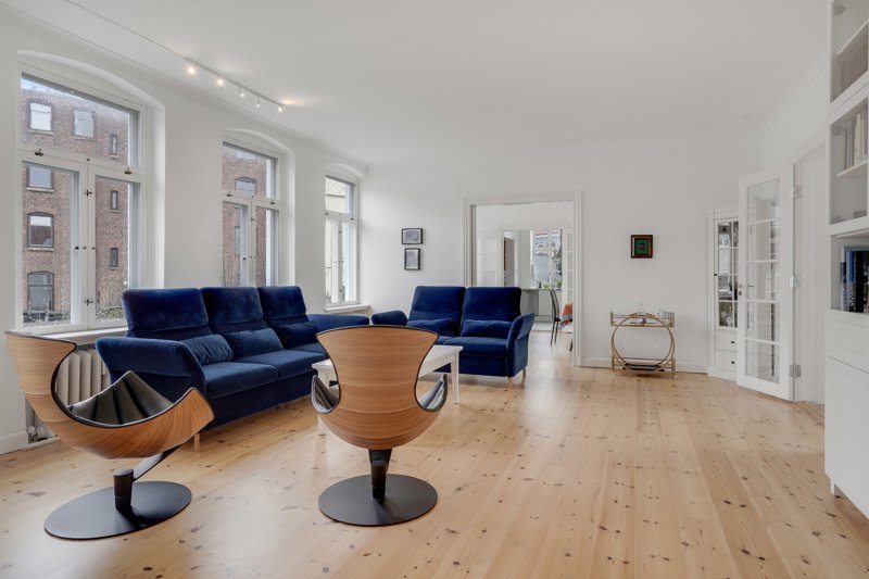 Property image number 2