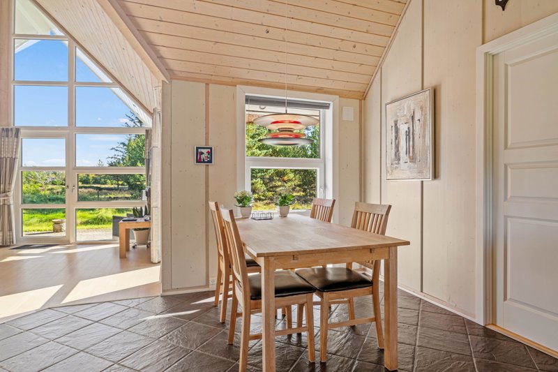 Property image number 9
