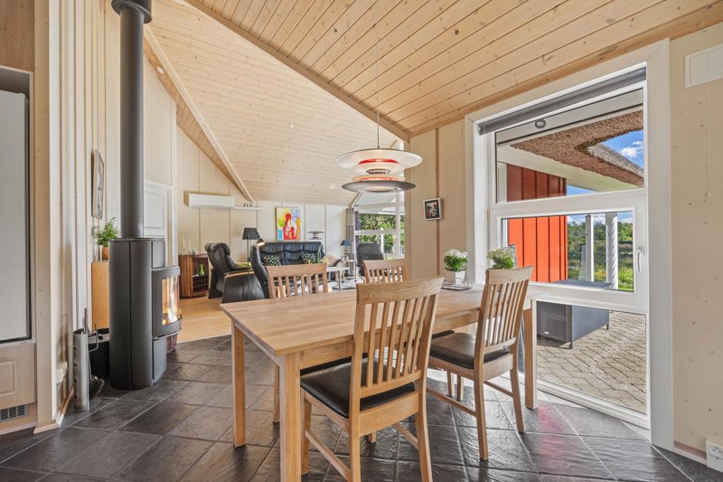 Property image number 8