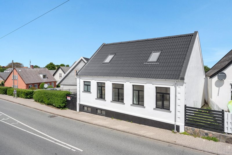 Property image number 1
