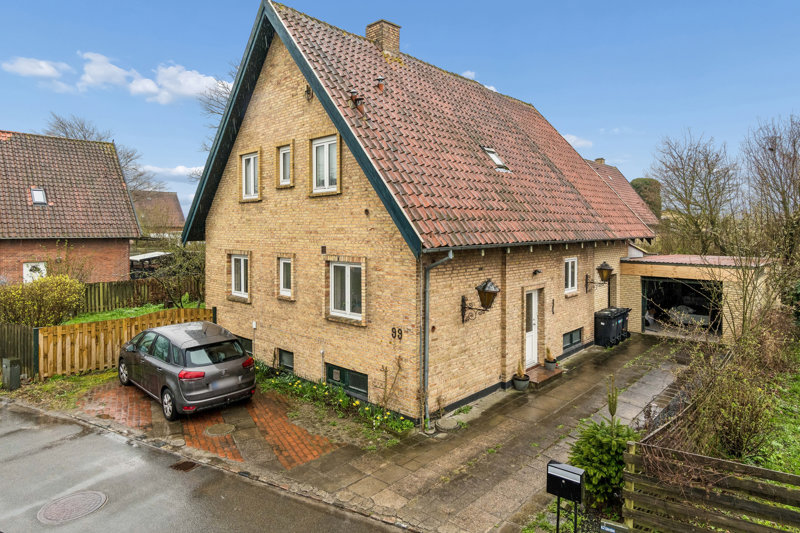 Property image number 2