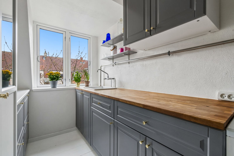 Property image number 2