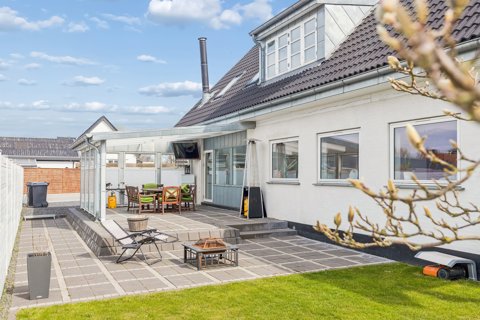 Stor og flot familievilla i Pilegårdskvarteret