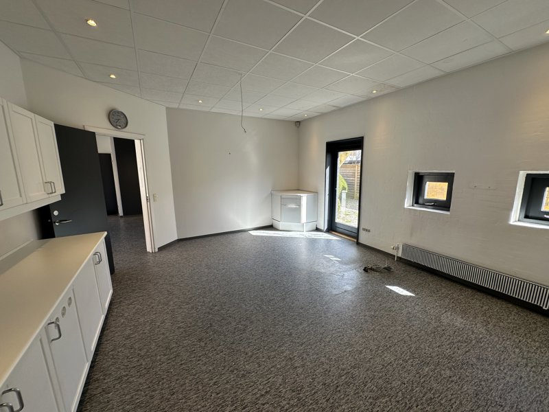 Property image number 6