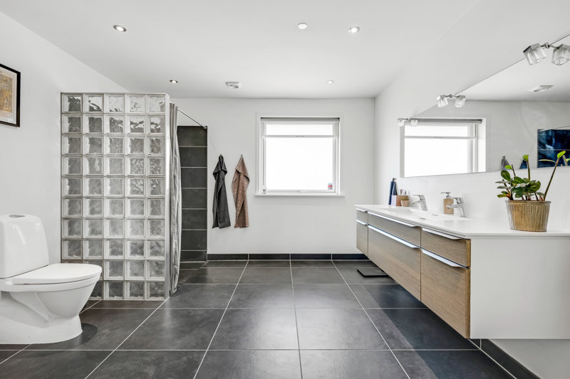 Property image number 9