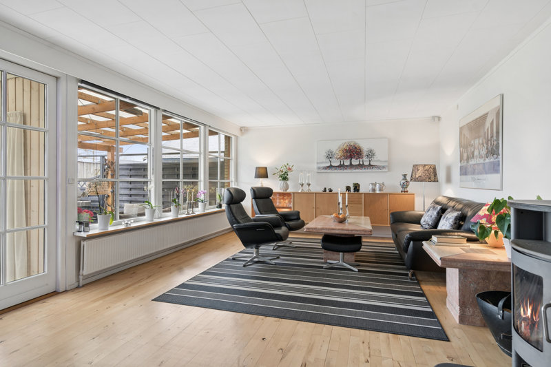 Property image number 2