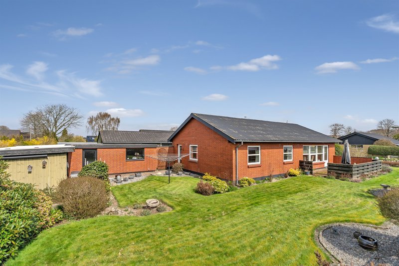 Property image number 2