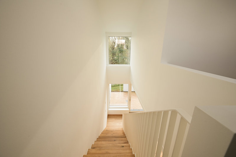 toggle-gallery-image