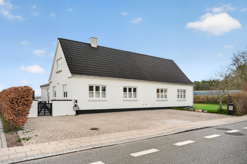 Property image number 1