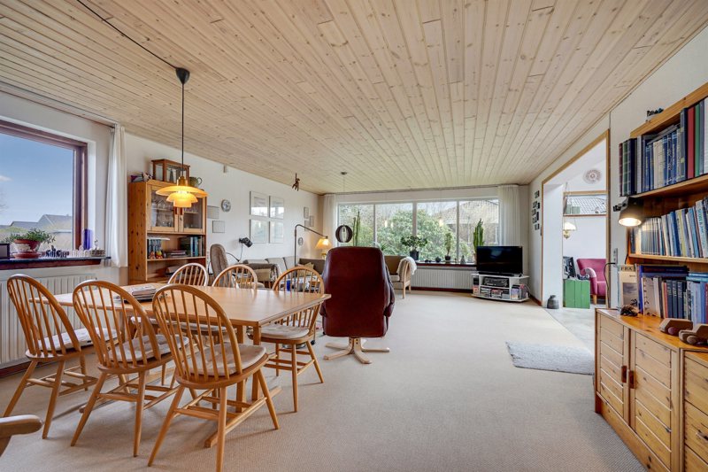 Property image number 8