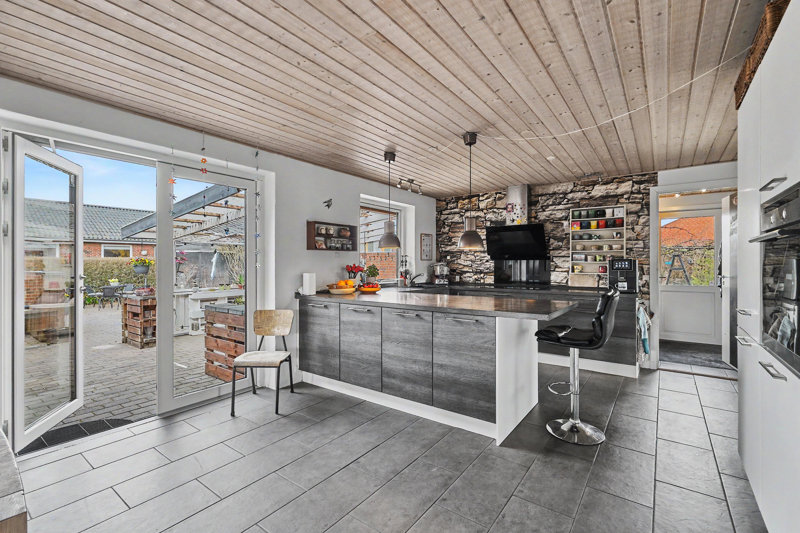 Property image number 3