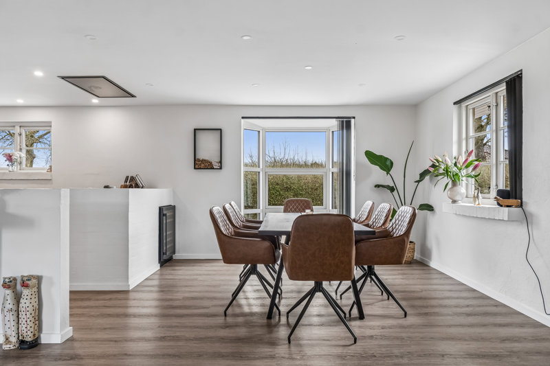 Property image number 8
