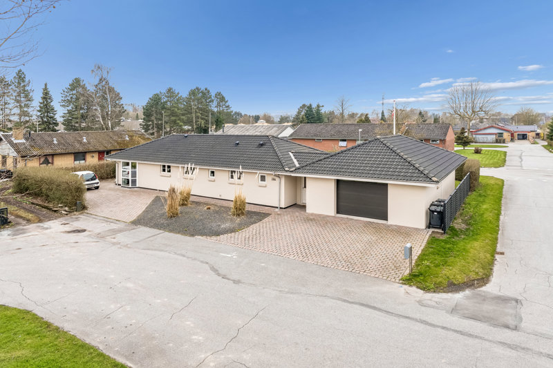 Property image number 1